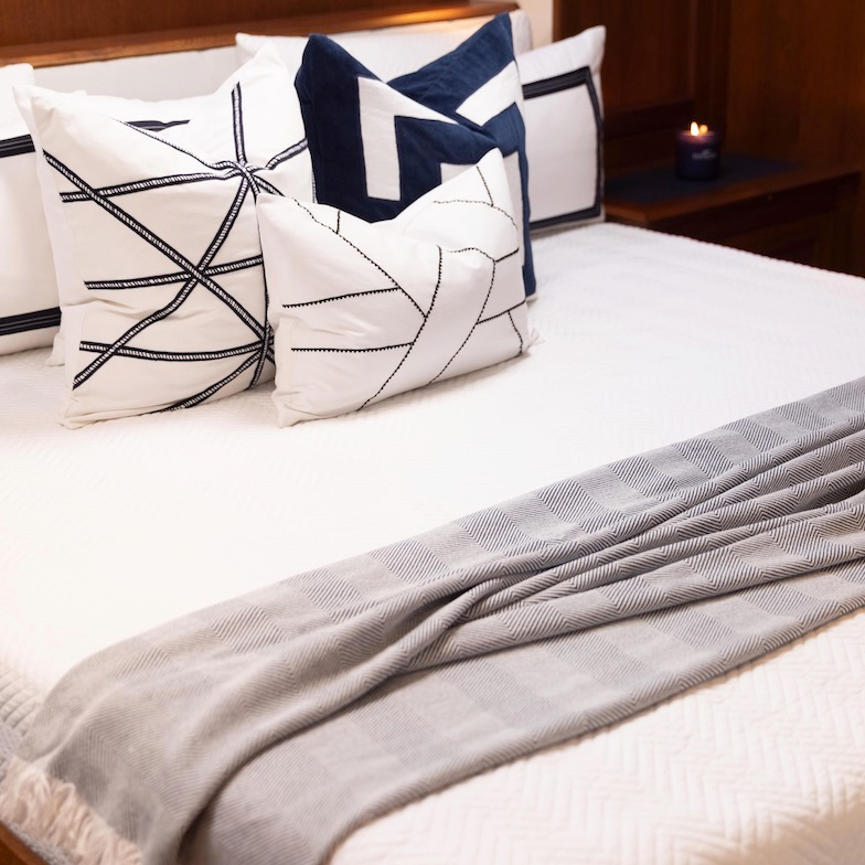 style your boat or yacht with designer cushions online