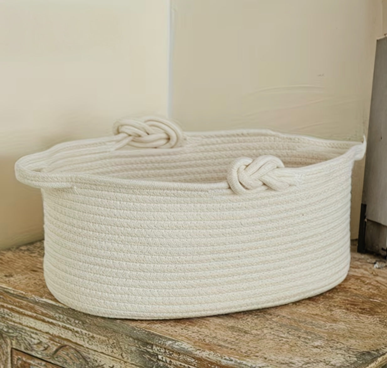 Small Braided Rope Round Baskets in Off White
