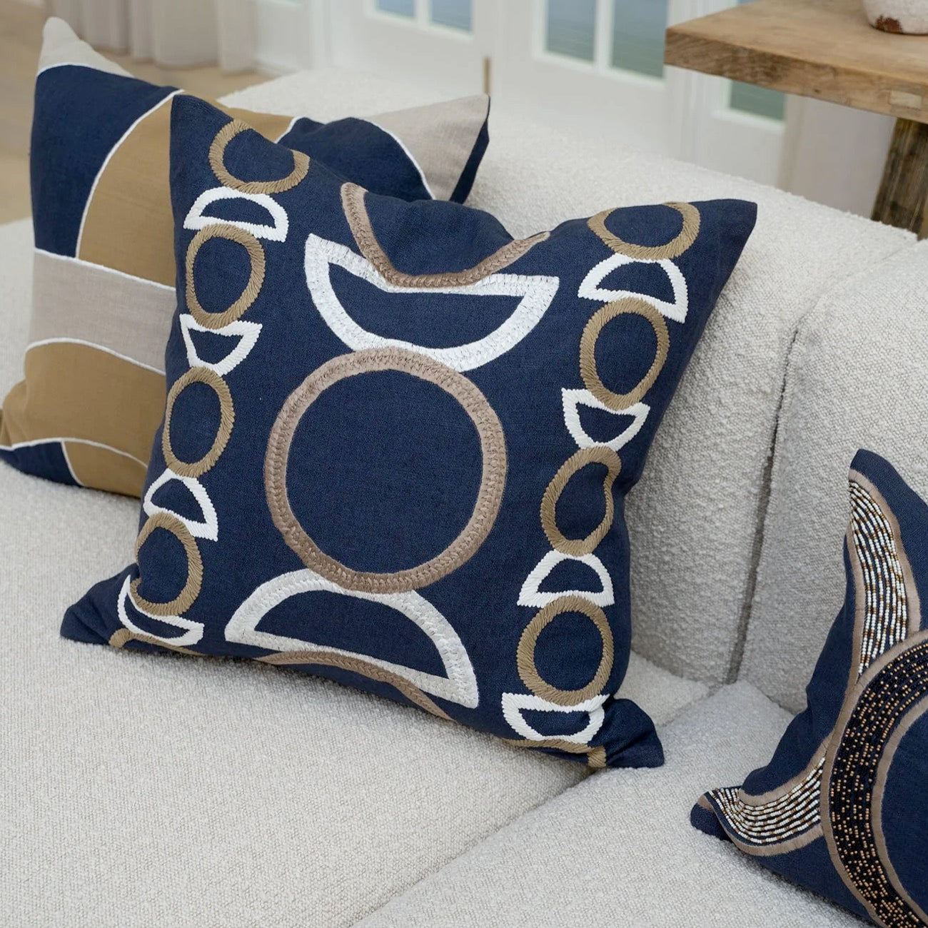 Bandhini Navy Inter Gem Cushion Bundle