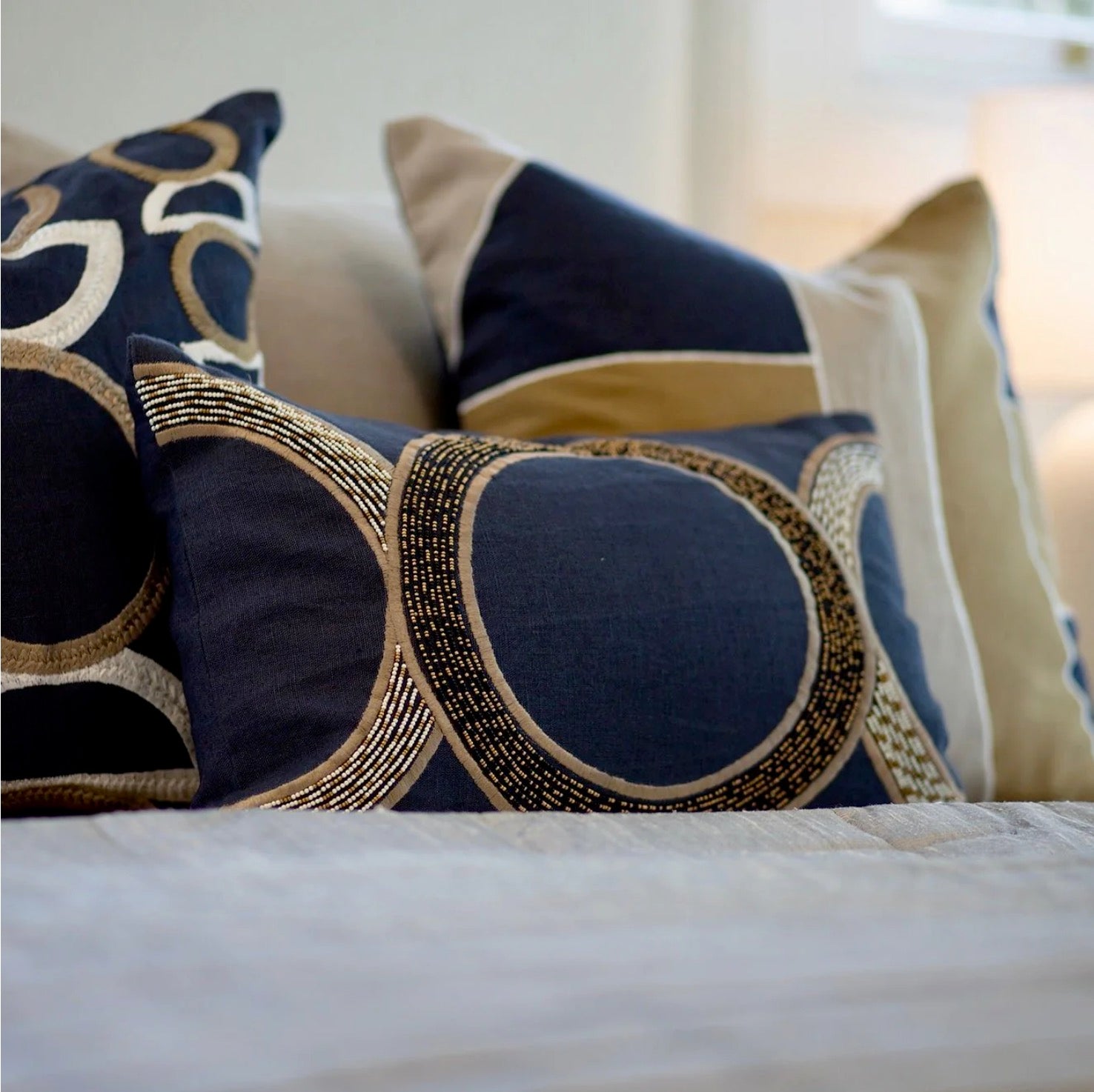 Bandhini Navy Inter Gem Cushion Bundle